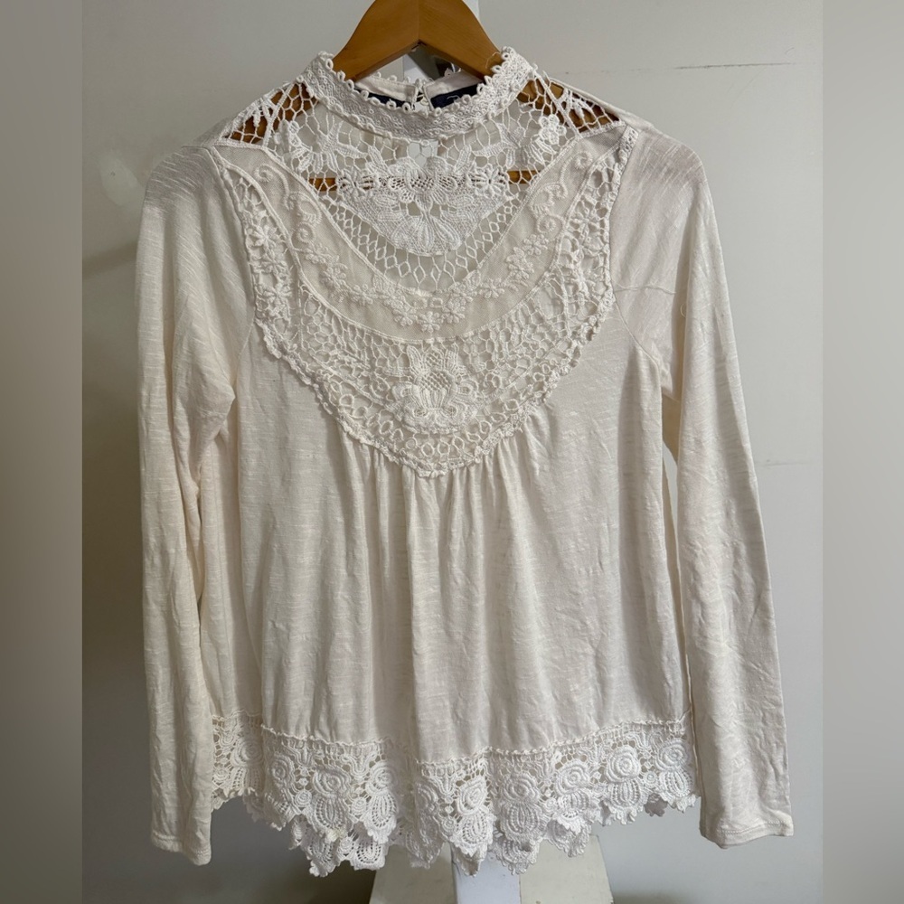 Taylor & Sage Lace Trimmed Top